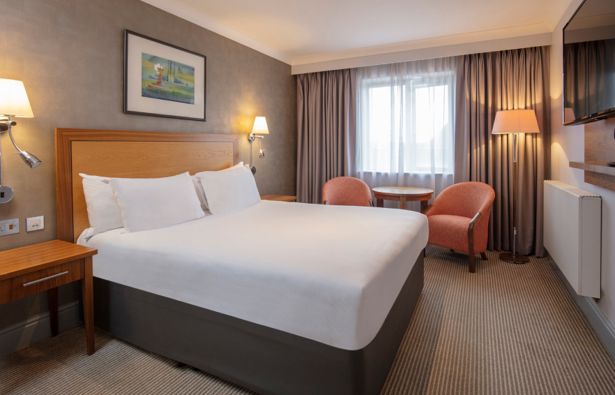 Carousel Desktop Junior Suite 5